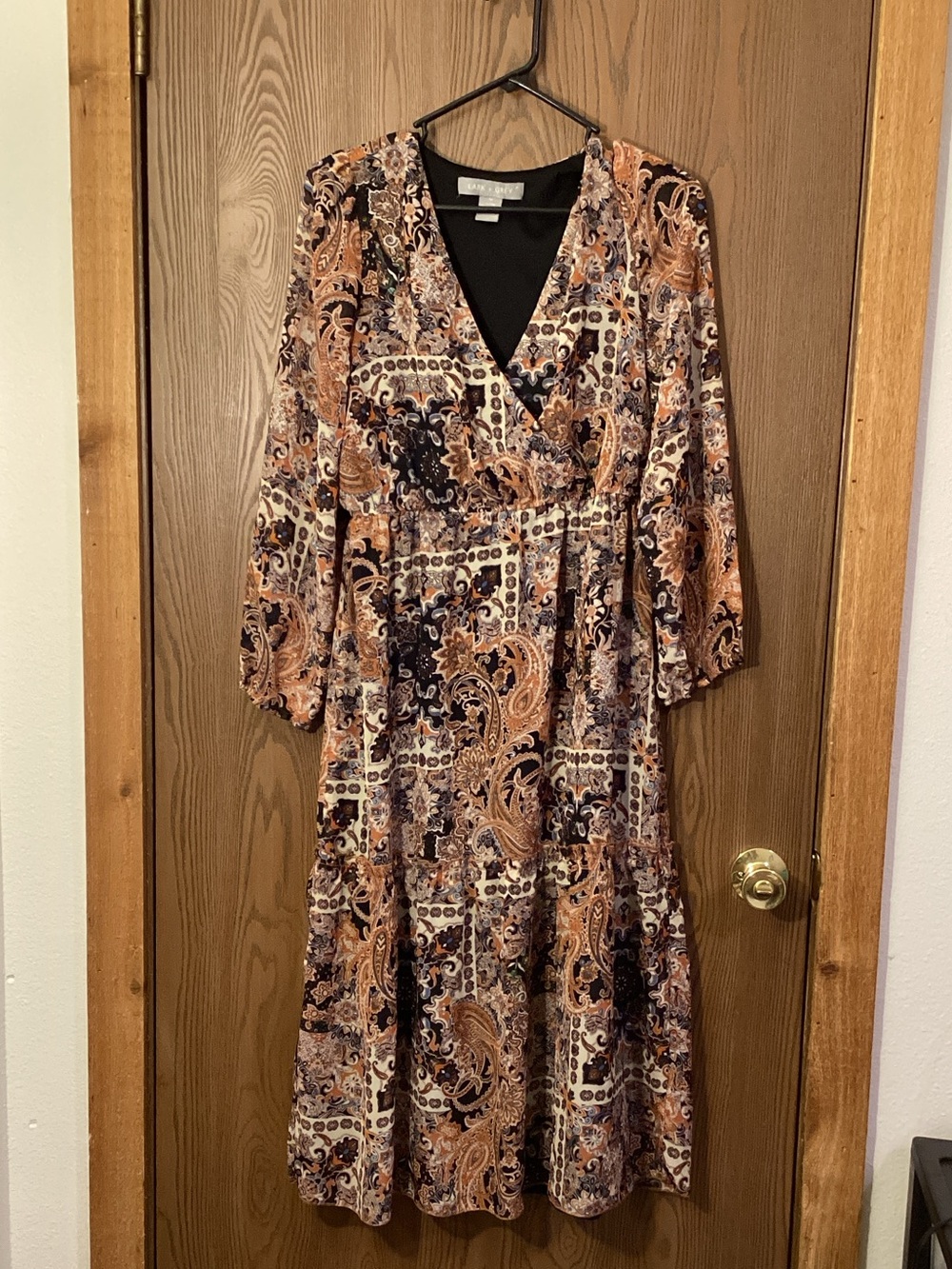V-Neck Paisley Midi Dress in Black and Tan